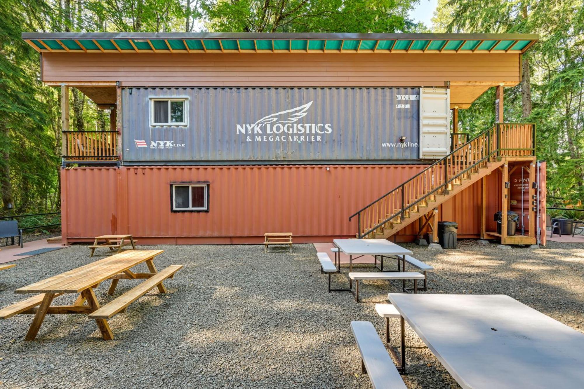Unique Container Studio With Deck And Fire Pit! Buckley Экстерьер фото